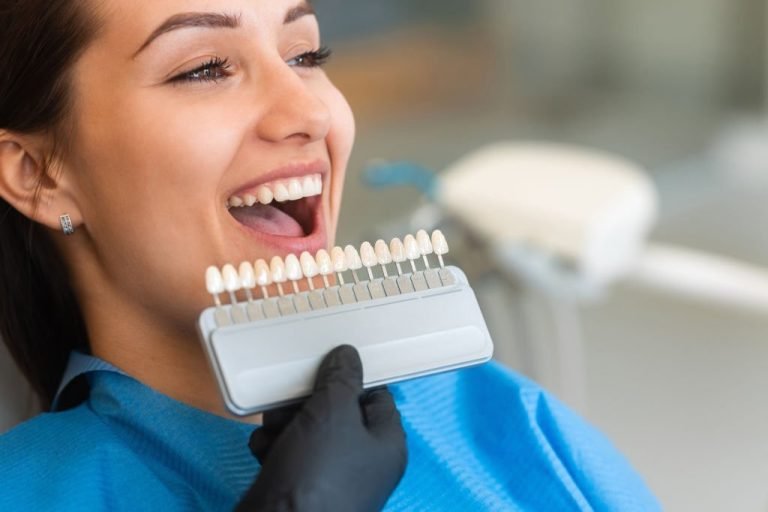 7 Signs That You Need Dental Implants